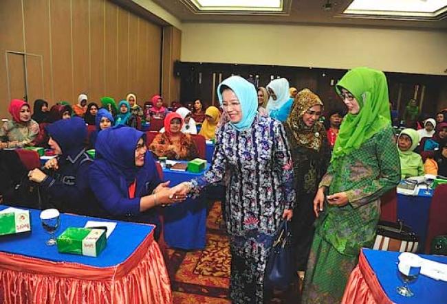 Seminar Perempuan dan Politik Dalam Pemilu 2014