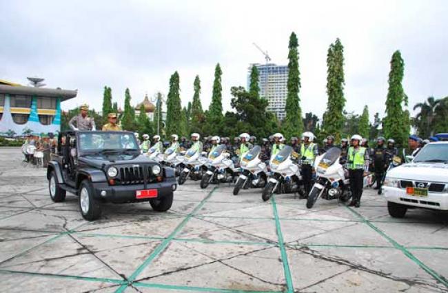 Gelar Pasukan Persiapan Menyambut Natal dan Tahun Baru 2014