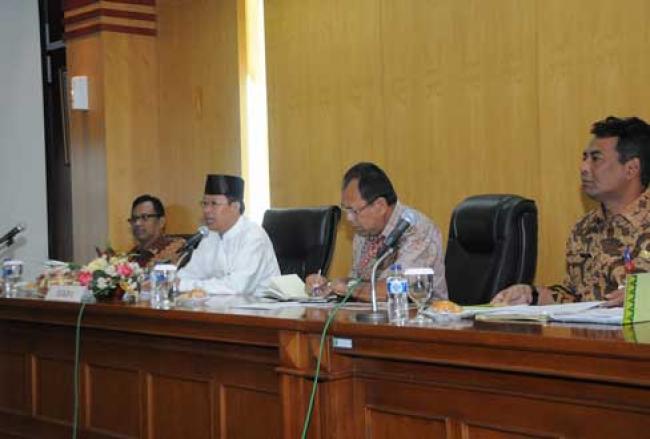 Rapat Persiapan Pelantikan Gubri