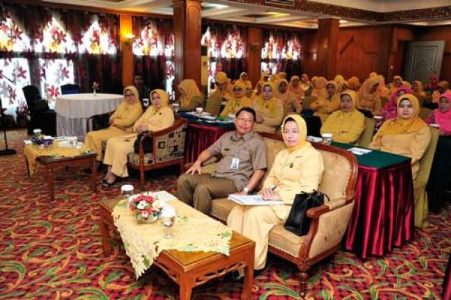 Ibu Pj Gubri Hadiri RAKERDA GOPTKI Se Provinsi Riau