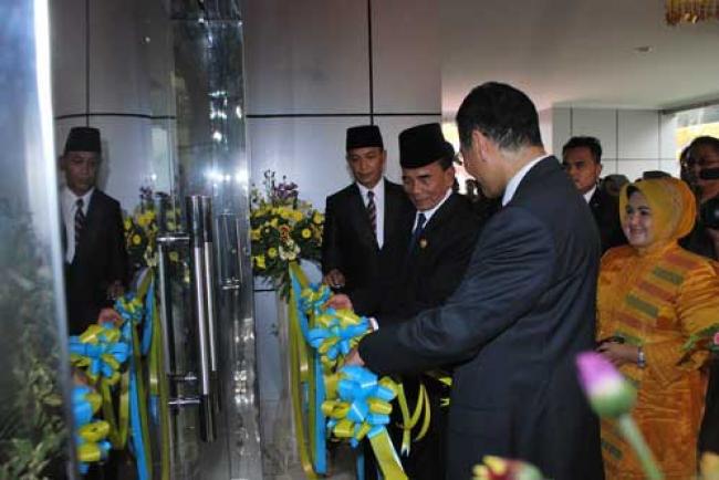 Peresmian Gedung Rawat inap Kelas III dan Klinik 3 R (Reduce, Reuse, Recycle)