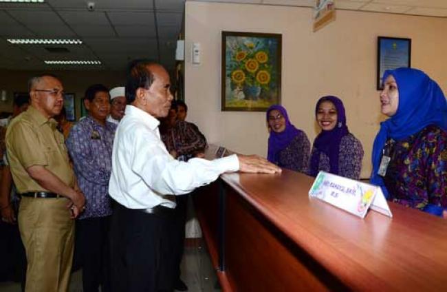 Gubri, Wagubri dan Sekda Sidak Kantor BP2T