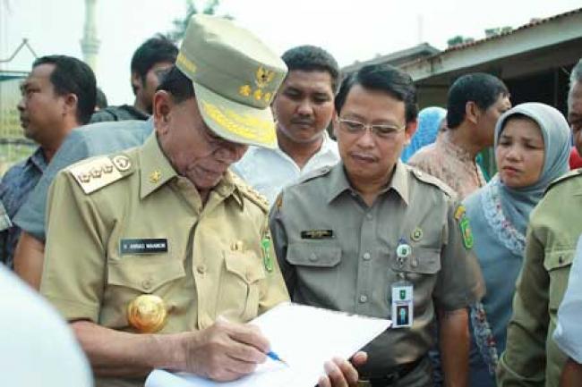 Gubri Tinjau Fasilitas Pendidikan Komplek Mesjid Agung Annur