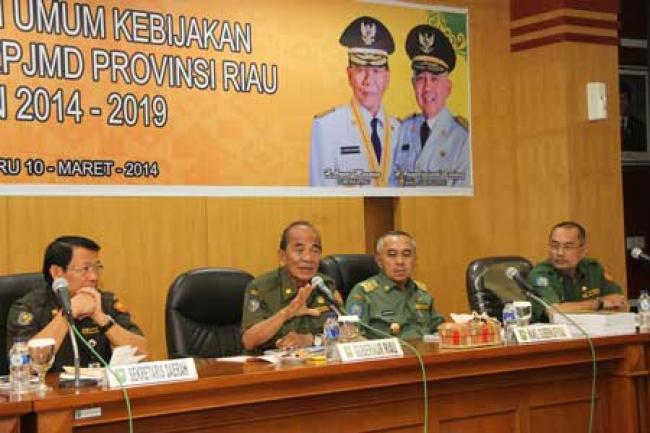 Pengarahan Umum Kebijakan Penyusunan RPJMD Provinsi Riau Tahun 2014-2019