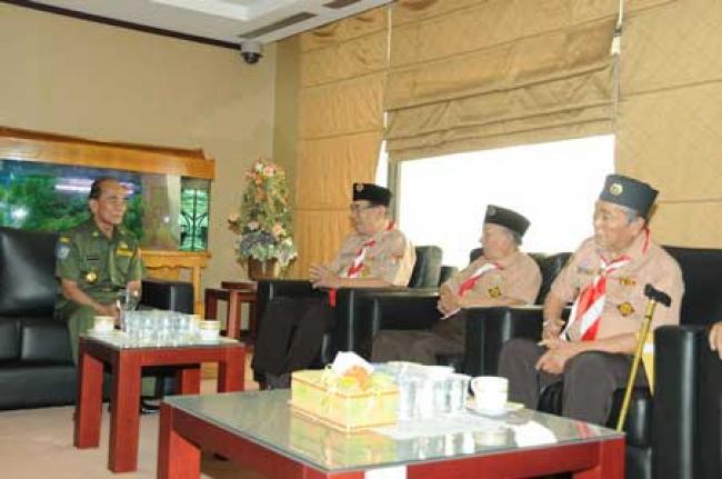 Audiensi Dewan Pertemuan Pengurus Kwarda 04