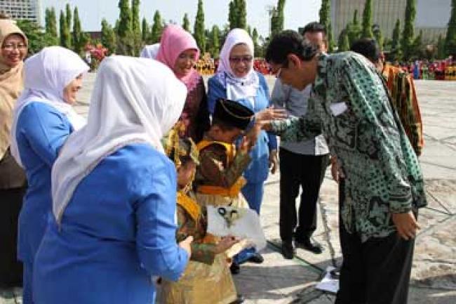 Peringatan Hari Kartini dan HARDIKNAS Tahun 2014