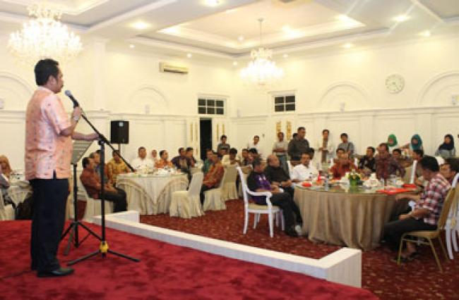 Ramah Tamah Gubri dengan Pemimpin Media dan Redaksi