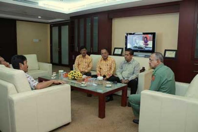 Wagubri Terima Audiensi Para Pimpinan Koperasi Sosial
