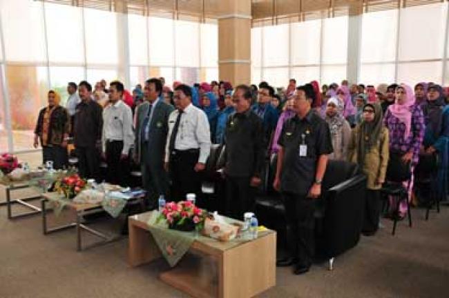 Gubri buka Seminar Minat Baca