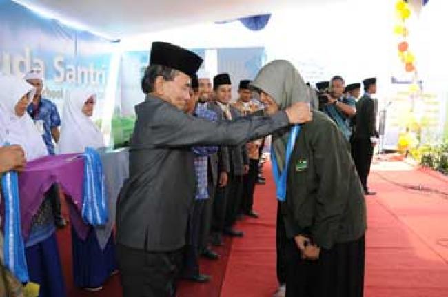 Wisuda Santri Angkatan I Al Ihsan Boarding School