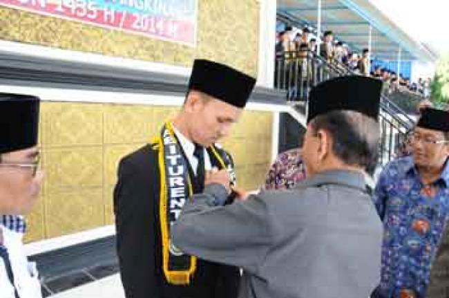 Kunjungan Gubri di Pesantren Daarun Nadah Thawalib Bangkinang.