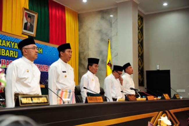 Gubri dan Wagubri hadiri Rapat Paripurna istimewa Hari jadi kota Pekanbaru ke 230
