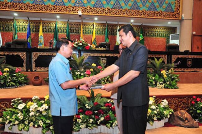 Paripurna DPRD Prov Riau Tentang Ranperda