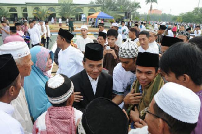 Sholat Ied di Mesjid Annur