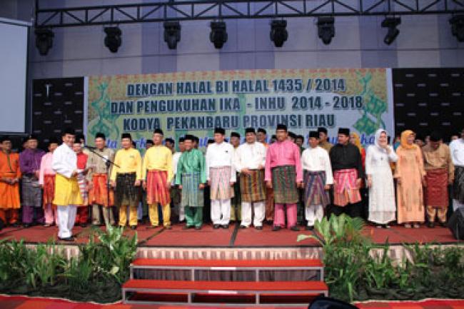 Pengukuhan IKA-INHU 2014-2018 dan Halal Bihalal Masyarakat Inhu