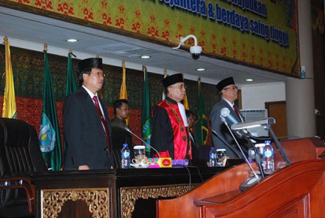 Sekda Prov Hadiri Paripurna DPRD