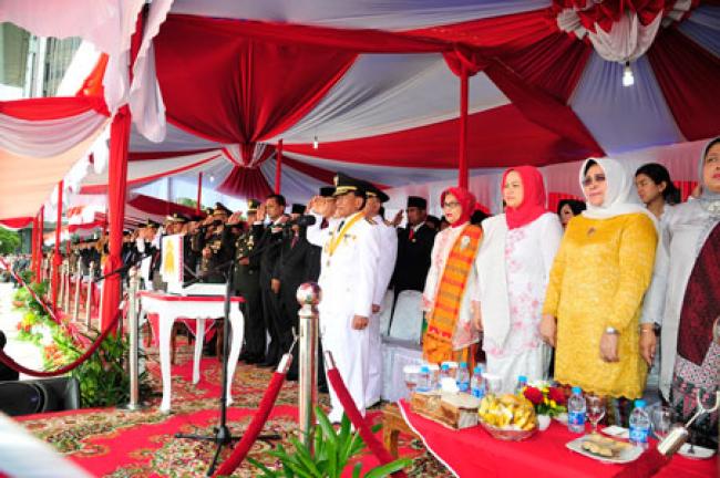 Gubri Inspektur Upacara Peringatan Detik-detik Proklamasi