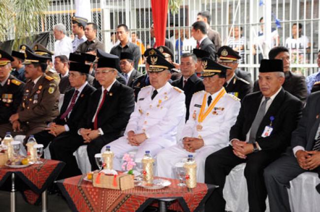 Gubri dan Wagubri Tinjau Lapas Pekanbaru