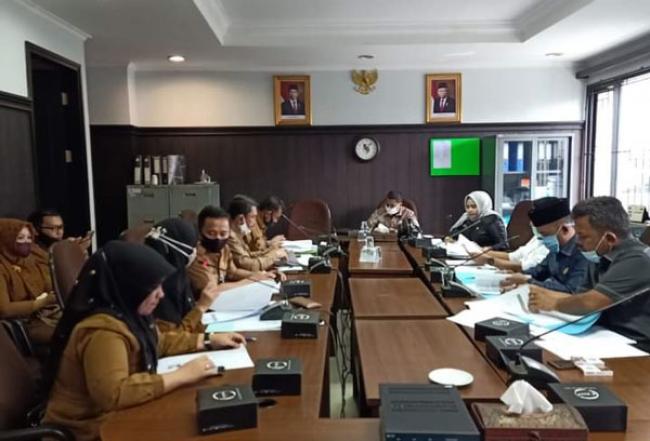 Tanya Dasar Perwako 104, Komisi I RDP Dengan DPTPS dan Disbudpar