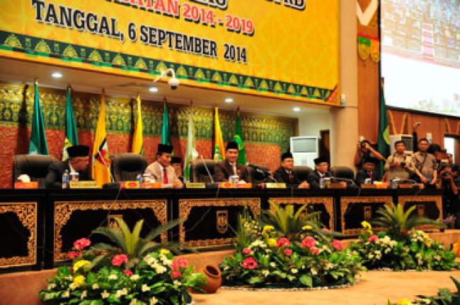 Pelantikan Anggota DPRD Prov Riau