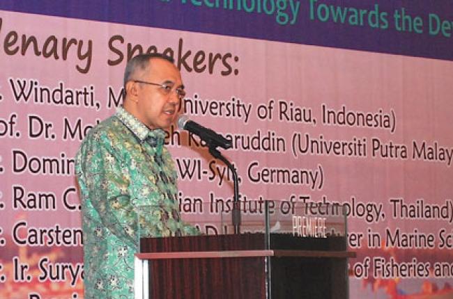 Seminar on Fhisheries and Marine Sience 3 ISFM 2014