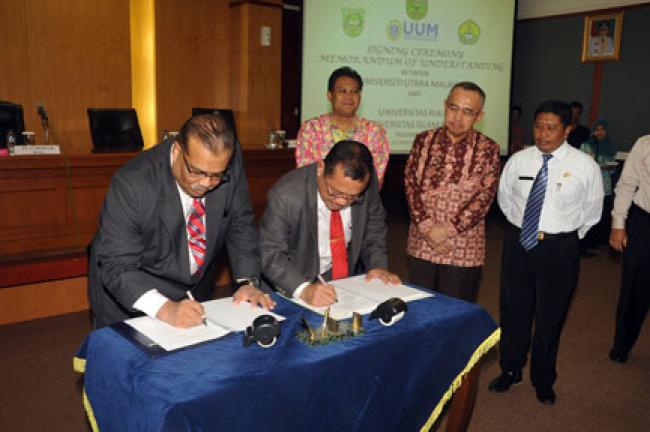 Pemprov Riau Fasilitasi MoU Univ. Utara Malaysia, Univ. Riau dan Univ. Islam Riau