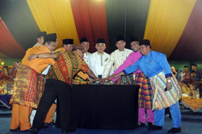 Penutupan MTQ Provinsi Riau Ke- XXXV Tahun 2016