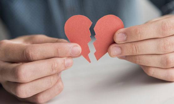 4 Tips Agar Terhindar dari Patah Hati