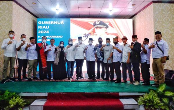 H Adil Deklarasi Maju Calon Gubernur Riau 2024-2029, Ini Pendapat Sejumlah Tokoh Meranti