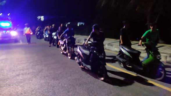 Resahkan Warga, Tim Patroli Blue Light Amankan Belasan Motor Diduga Balap Liar