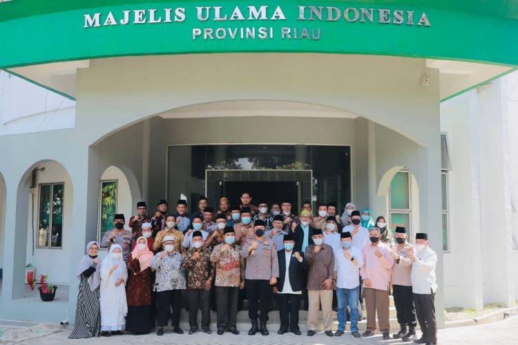 Majelis Ulama Indonesia Provinsi Riau Sambut Hangat Kunjungan Irjen Pol M Iqbal