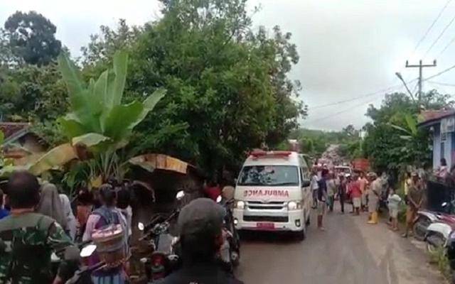 Pasangan Lansia Ditemukan Tewas Bersimbah Darah Penuh Luka Bacok Ditubuhnya