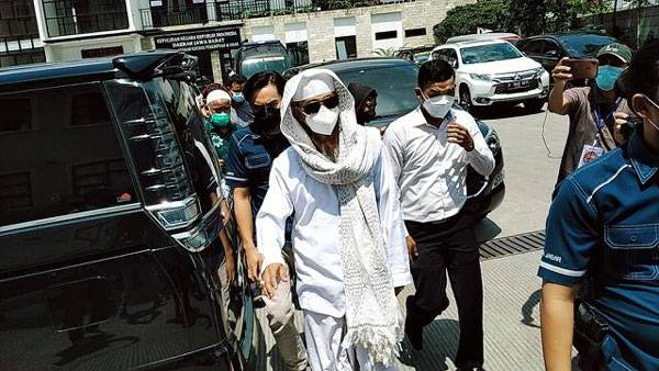 Usai Jadi Tersangka Bahar Smith Langsung Ditahan, Ini Respons Kuasa Hukum