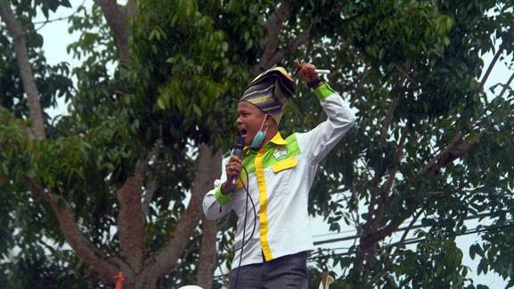 LM2R Bantah Klarifikasi HM Adil, Sebut Bupati Pengecut