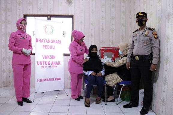 Polres Meranti Bersama Bhayangkari Gelar Vaksinasi Anak Usia 6-11 Tahun