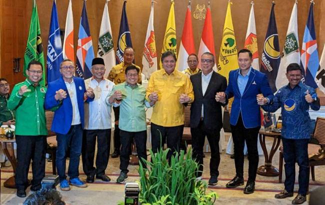 Tanpa PDIP, Delapan Parpol Bertemu