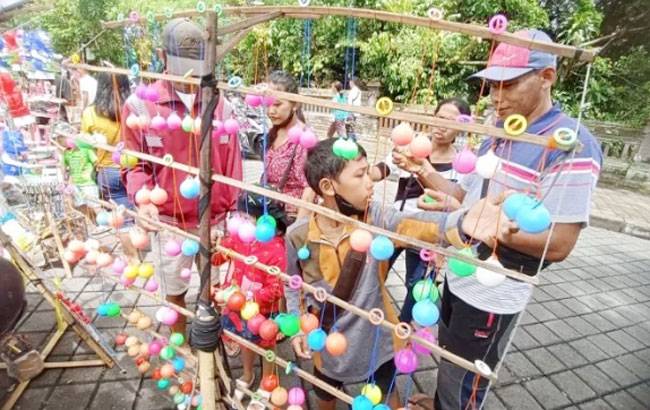 Dampak Lato-lato yang Viral, Ada Positifnya