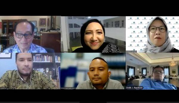 Menimbang Visi Misi Capres dan Evaluasi Politik Luar Negeri