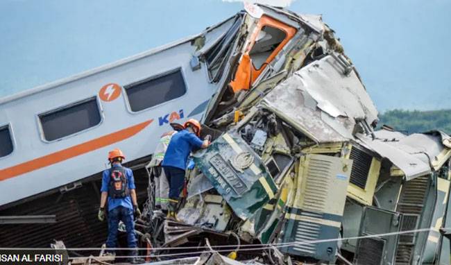 Tabrakan Kereta Api di Bandung, 2 Warga Tampan Pekanbaru Jadi Korban