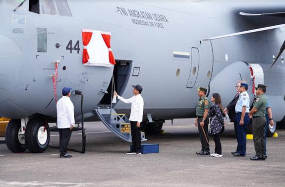 Pesawat Super Hercules C-130 J Perkuat TNI Matra Udara