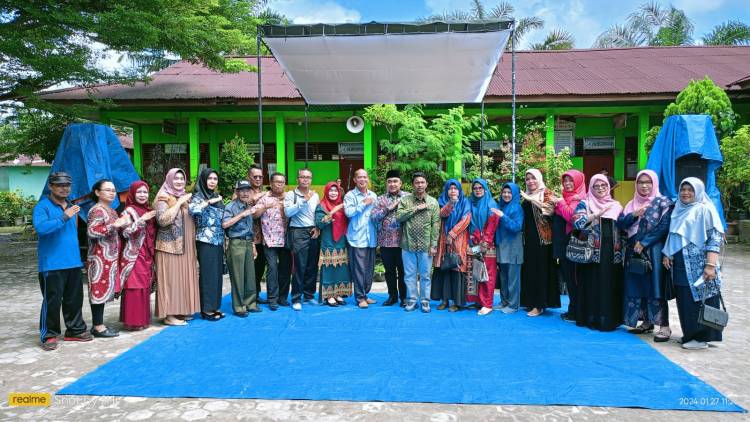 UPT SDN 023 Pandau Jaya Terima Bantuan dari Dana Aspirasi DPRD Kampar
