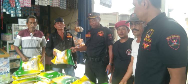 PAC GRIB Jaya Kemuning Inhil Salurkan Bantuan Sembako kepada Warga Terdampak Banjir