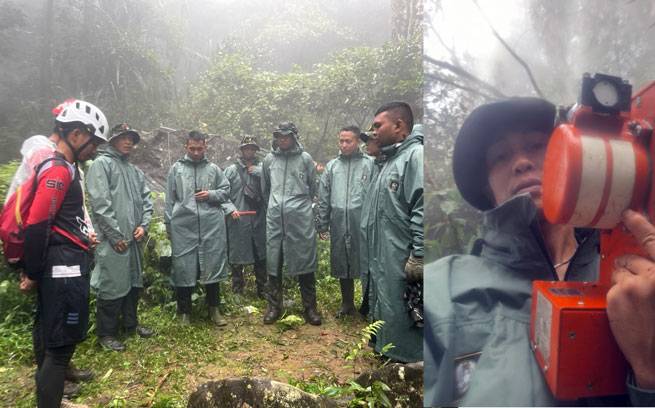 Prajurit TNI Temukan Black Box ATR 42-500