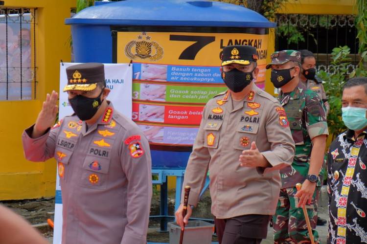 Jalankan Perintah Kapolri, Irjen Mohammad Iqbal: Kami Kebut Terus Vaksinasi dan Kampanye Masker