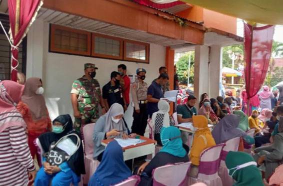 Kejar Target Vaksinasi, Dandim 0313/KPR Kirim Tim Vaksinasi ke Rohul