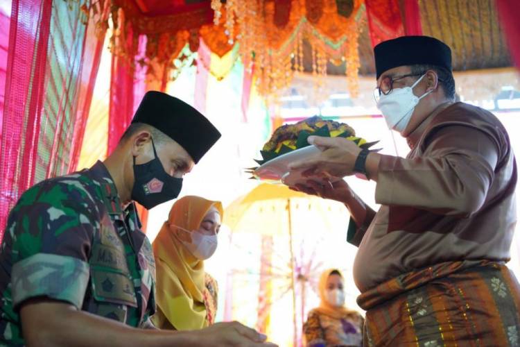 Pindah Tugas ke Kodam Iskandar Muda, Danrem 031/WB Brigjen TNI M Syech Ismed Pamit Kepada FKPMR