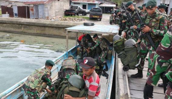 Pasukan Raider Yonif 733 Mendarat Konflik Pulau Haruku Mereda