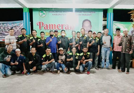 Pembukaan dan Penutupan Pameran Bonsai, Wabup: Semangat Lestarikan Hobi yang Positif