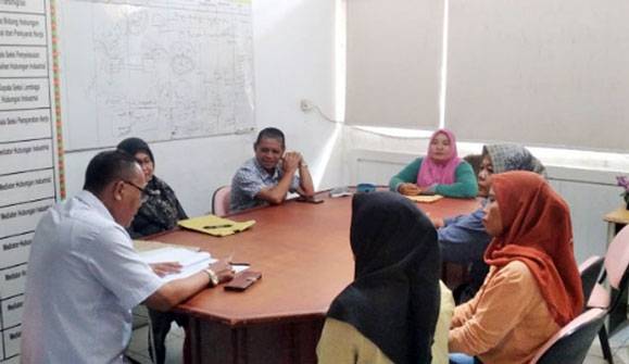 Tuntut Uang Tolak Sesuai Aturan, Mediator Disnaker Riau Hadirkan Saksi
