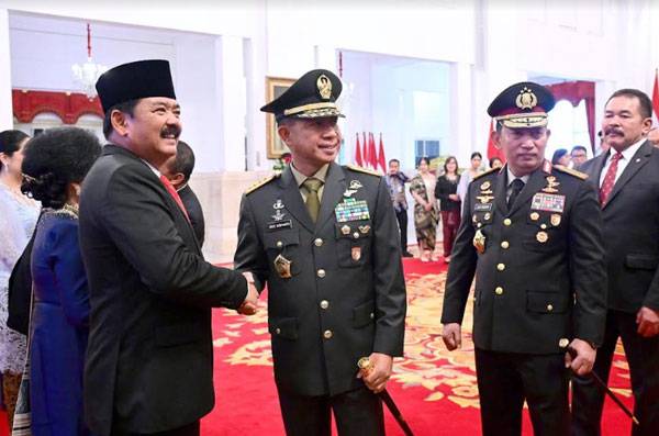 Panglima TNI Hadiri Pelantikan Menko Polhukam dan Menteri ATR/BPN
